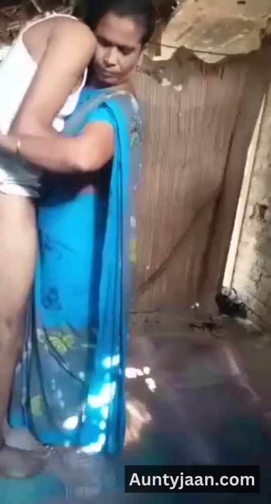 desi village aunty sex