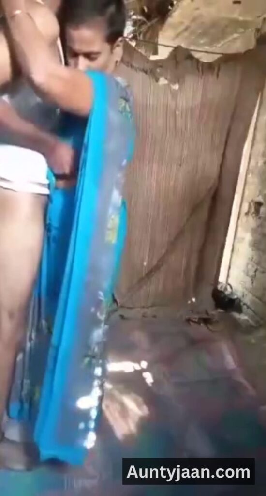 desi village aunty sex
