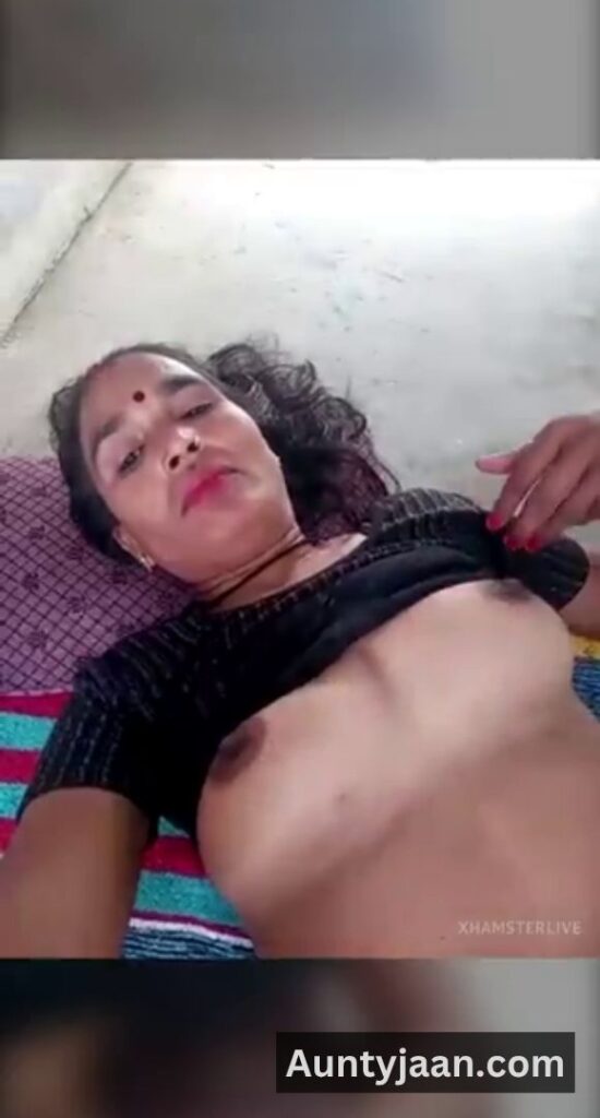hot aunty boobs live