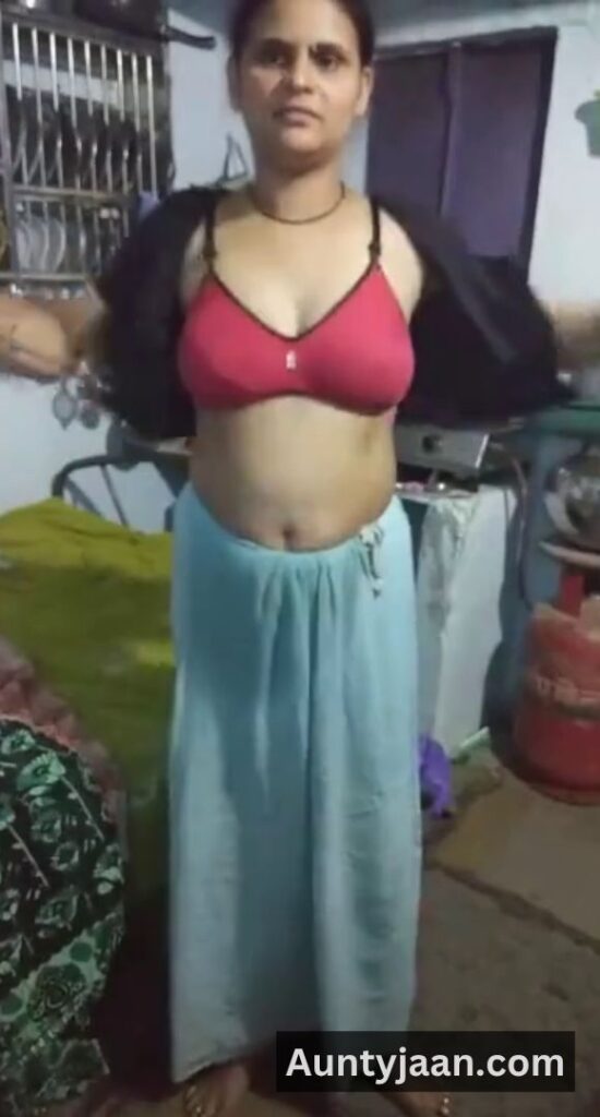 saree removing xxx