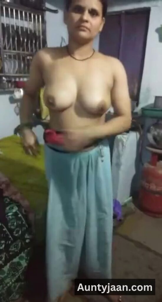 saree removing xxx