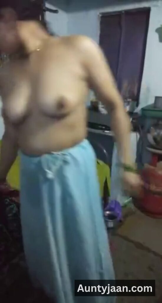 saree removing xxx
