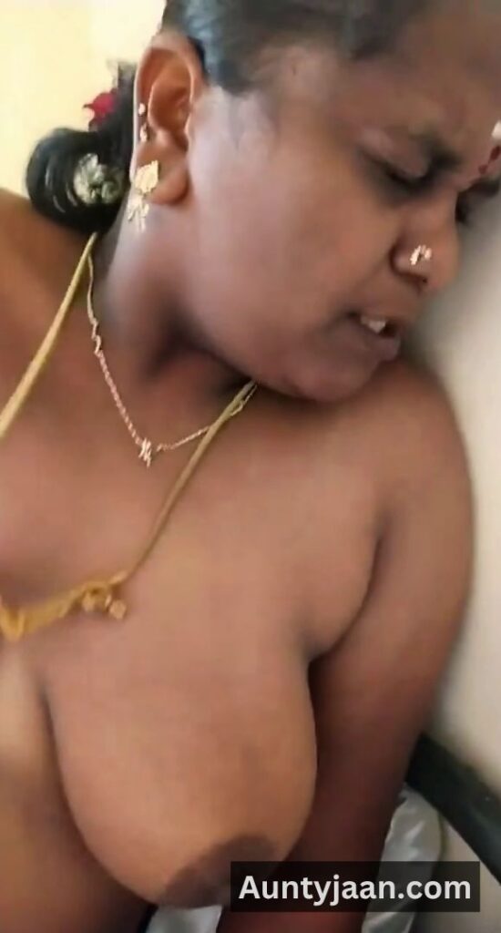 tamil aunty boobs sex
