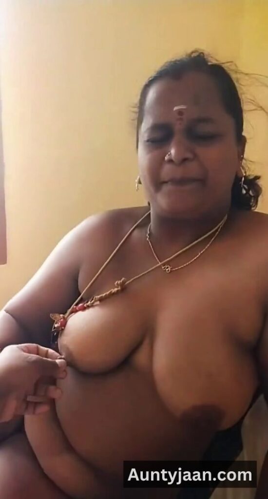 tamil aunty boobs sex