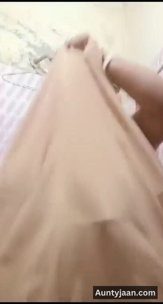 bengali boudi nude