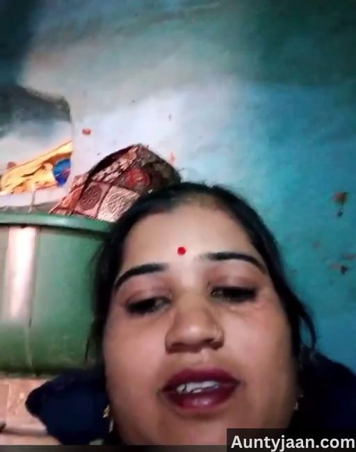 live aunty ka bhosda