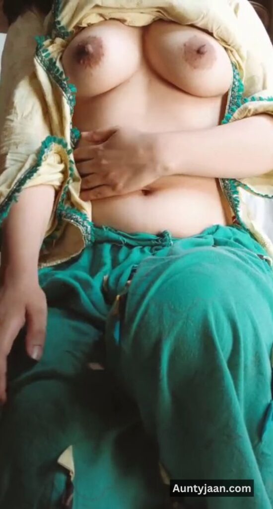 pakistani girl nude