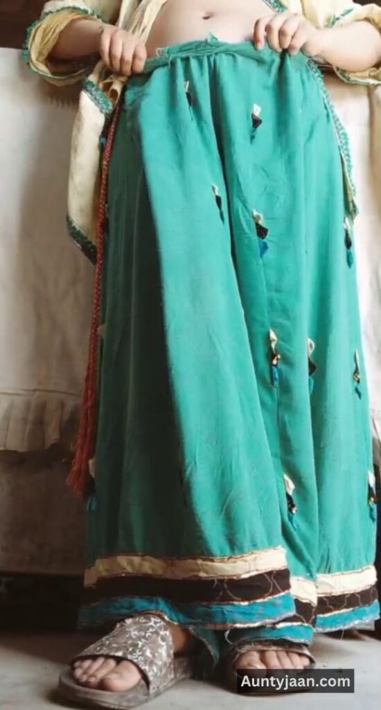 pakistani girl nude