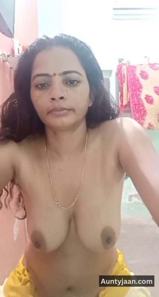 aunty nude video