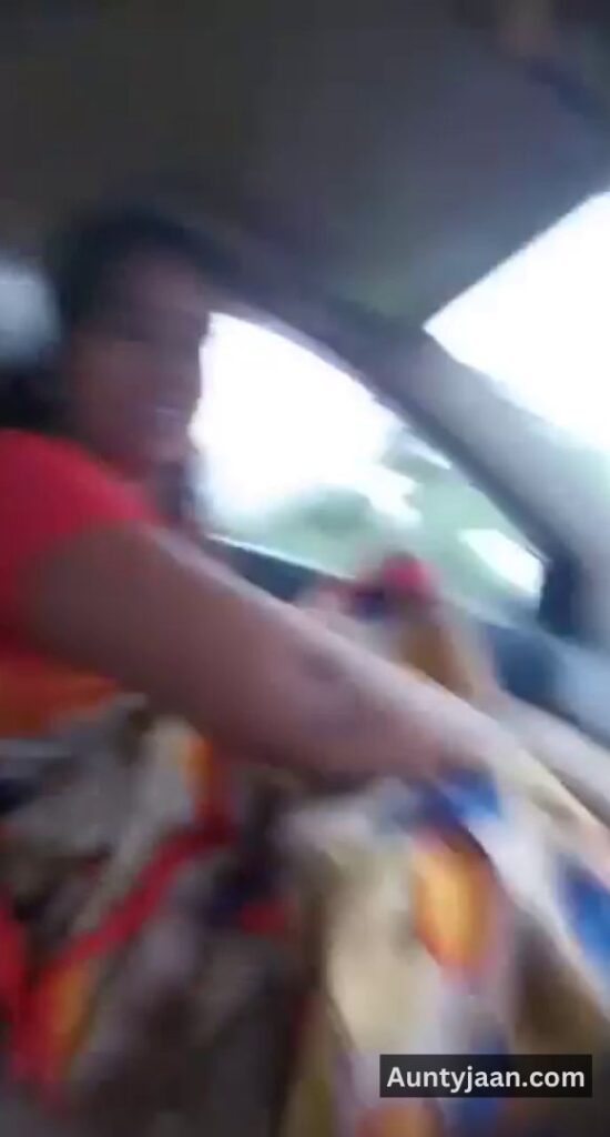 aunty car sex video