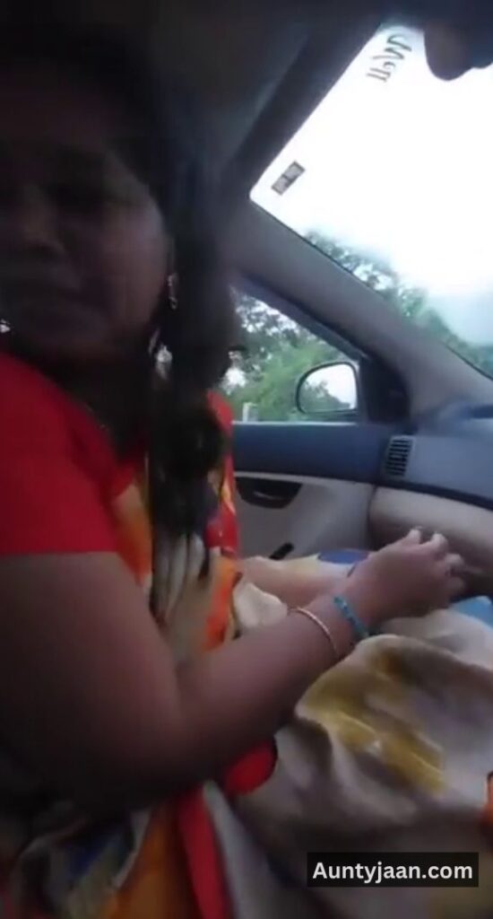 aunty car sex video