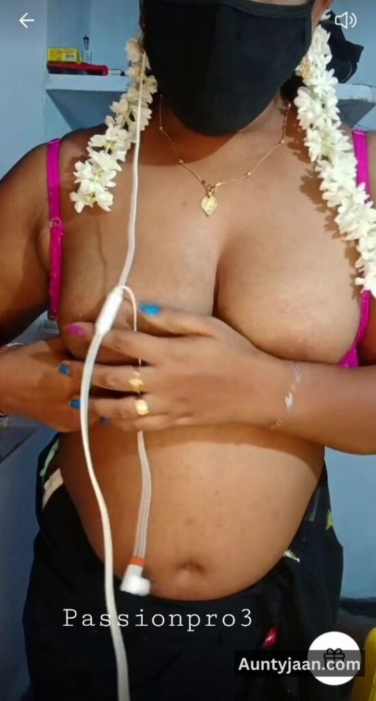 aunty live sex video