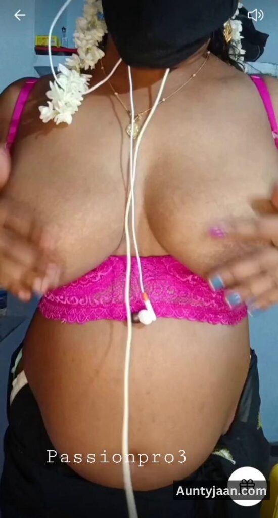 aunty live sex video
