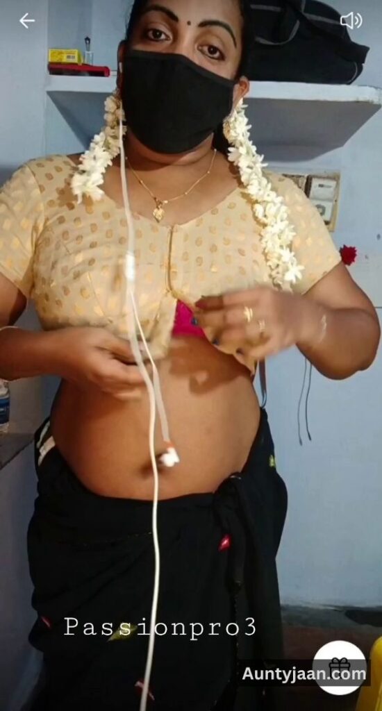 aunty live sex video