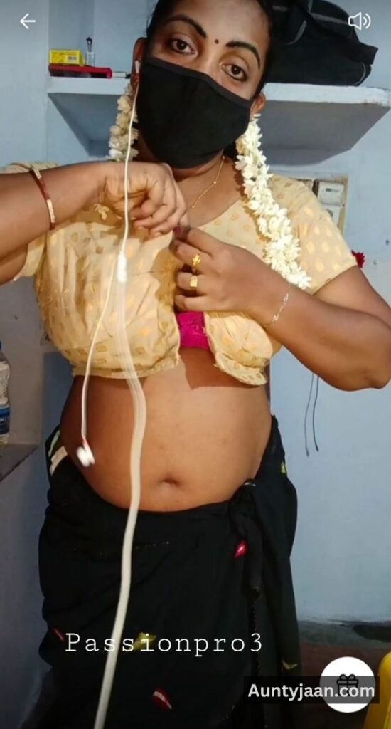 aunty live sex video