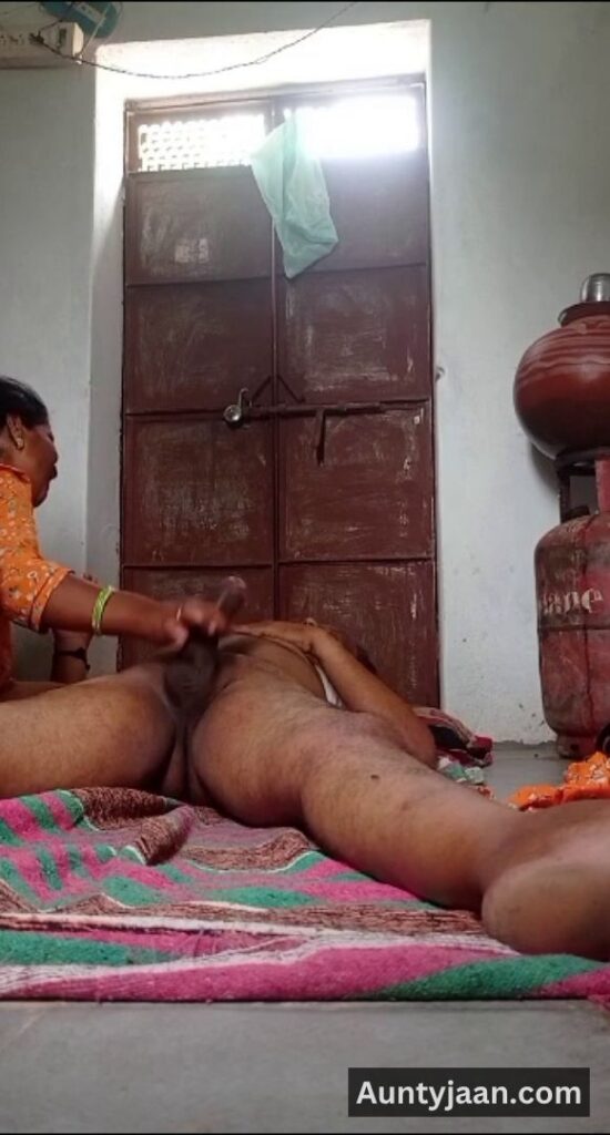 padosan aunty ko choda