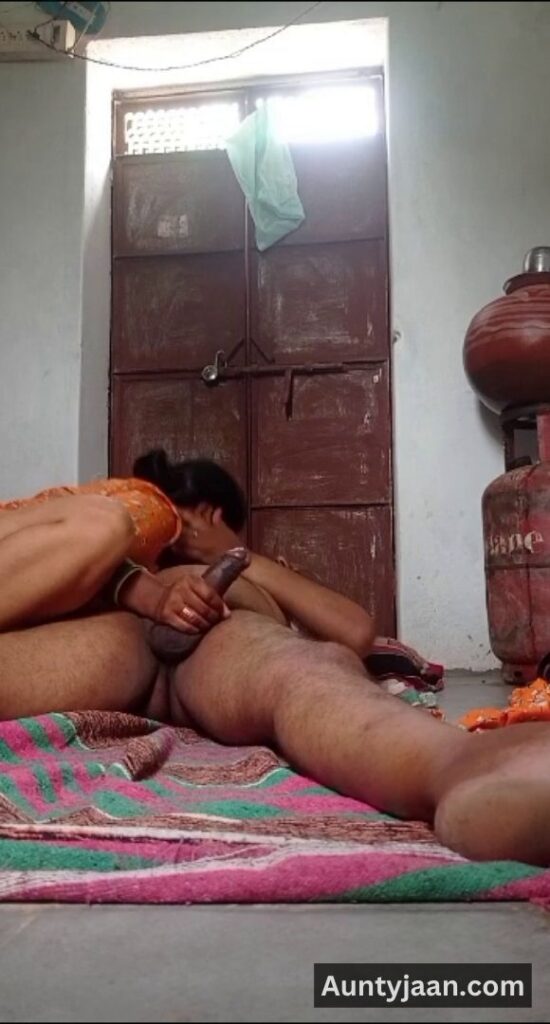 padosan aunty ko choda