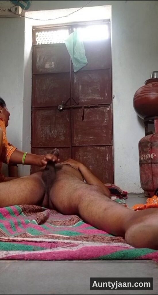padosan aunty ko choda