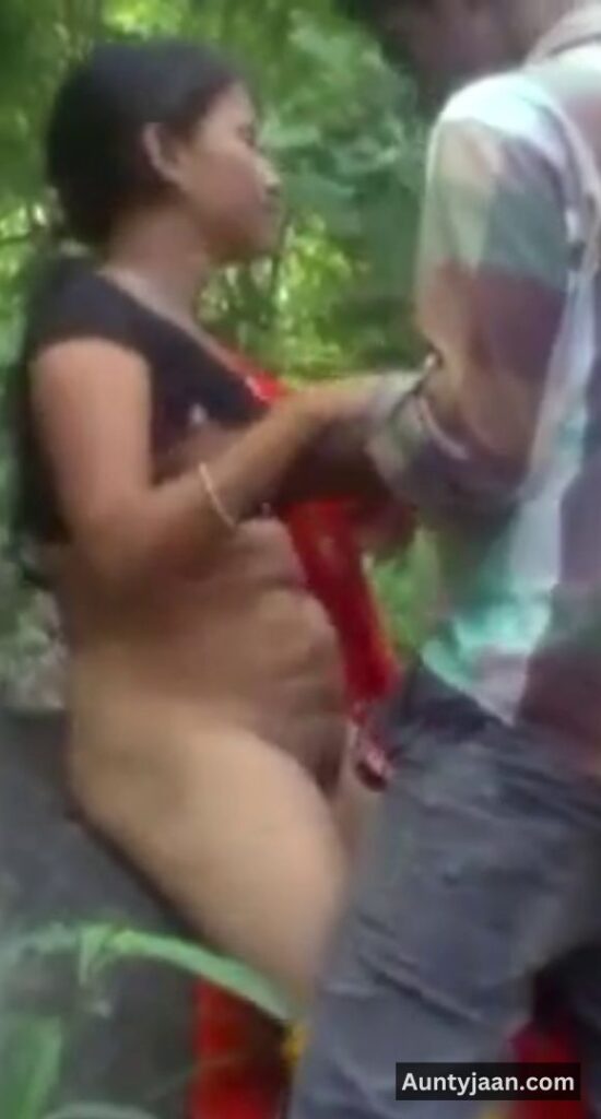 desi bhabhi outdoor sex