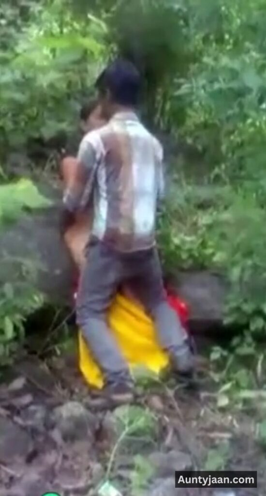 desi bhabhi outdoor sex