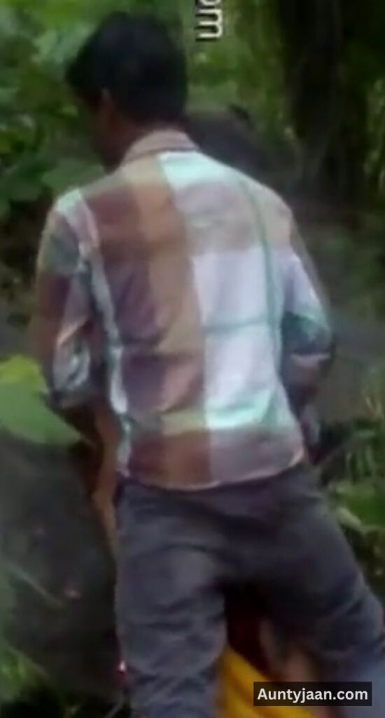 desi bhabhi outdoor sex