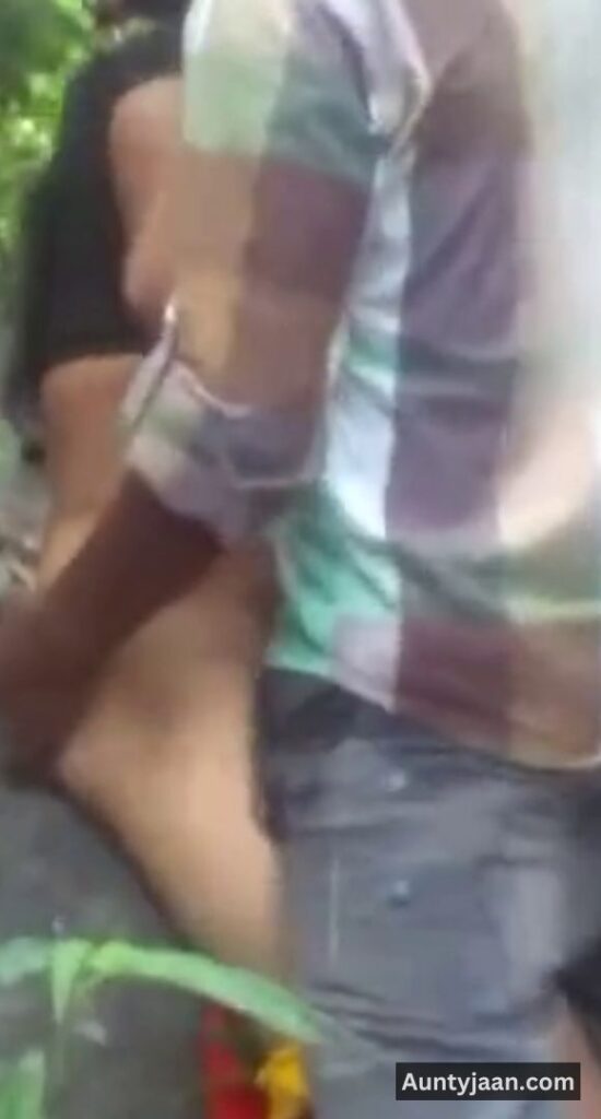 desi bhabhi outdoor sex