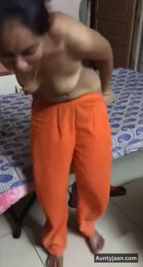 naukrani ke sath sex