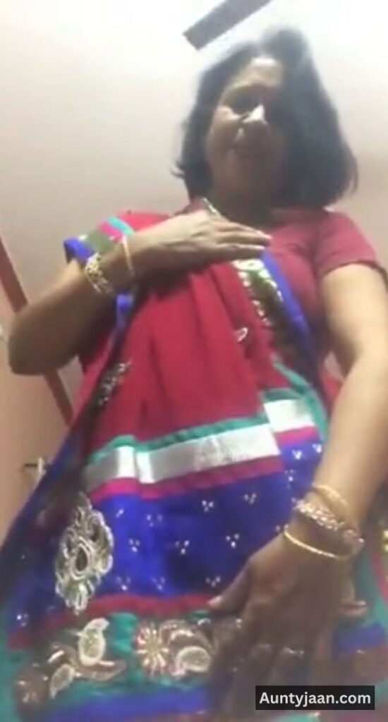 punjabi aunty desi strip show