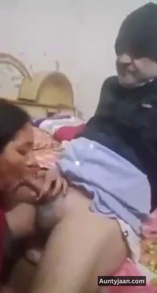 randi aunty sex with old man
