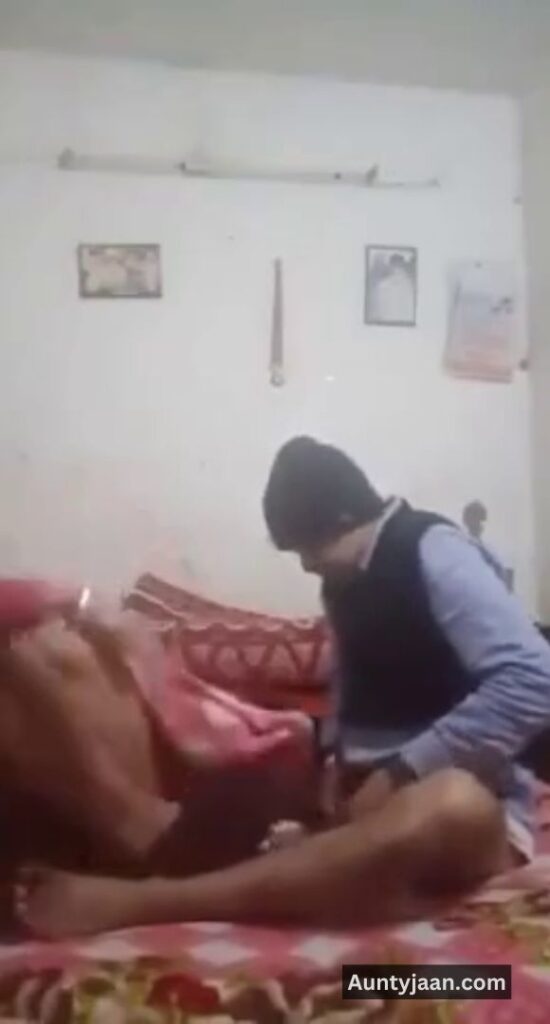 randi aunty sex with old man