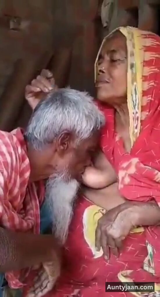 sex video old aunty