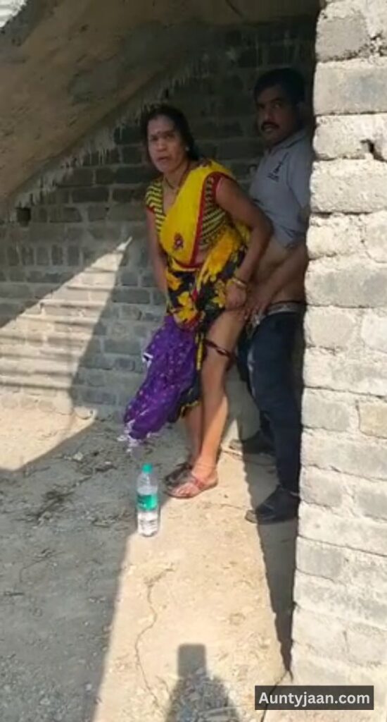tamil aunty caught sex