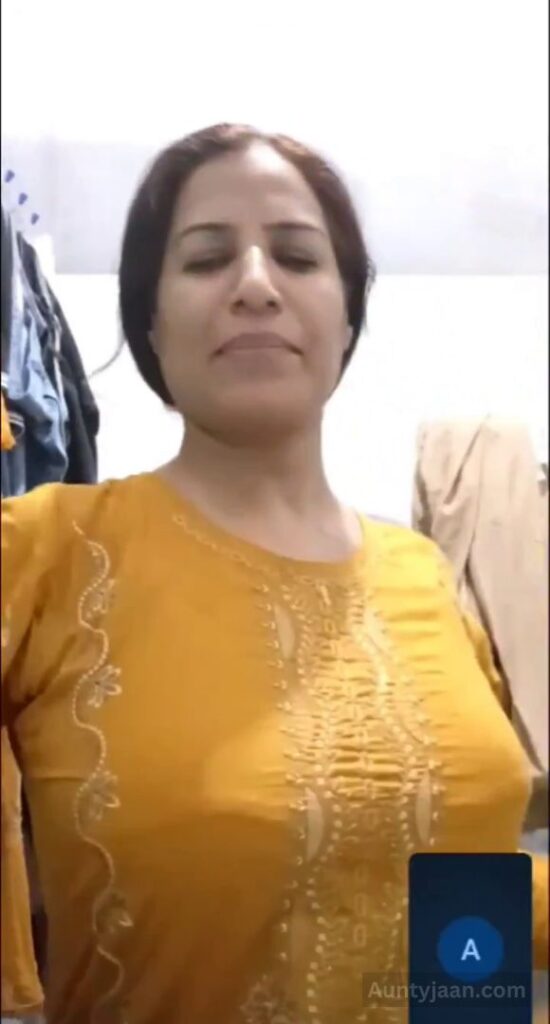 desi aunty video call nude
