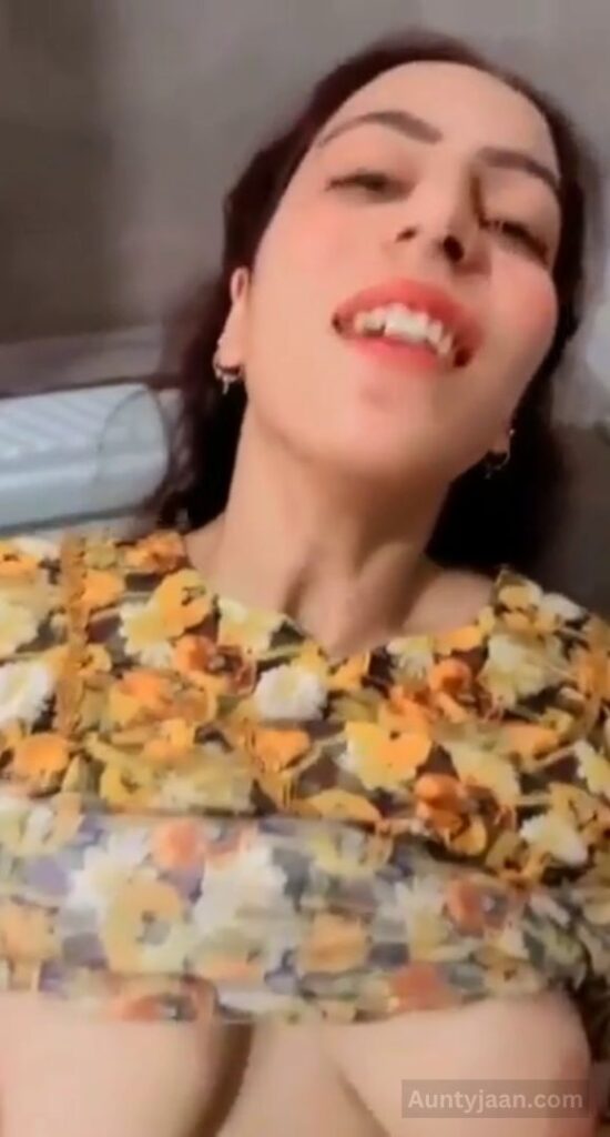 ladki ki bathroom ki chudai