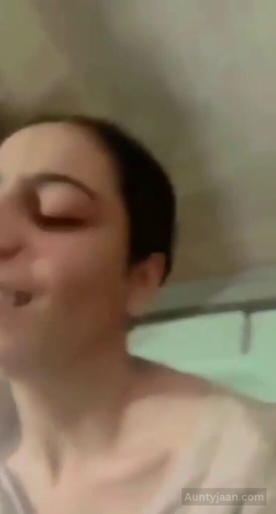 ladki ki bathroom ki chudai