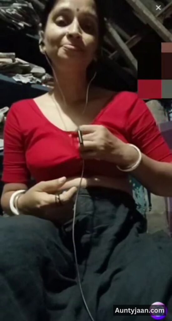 village aunty nude call