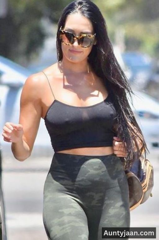 nikki bella nude