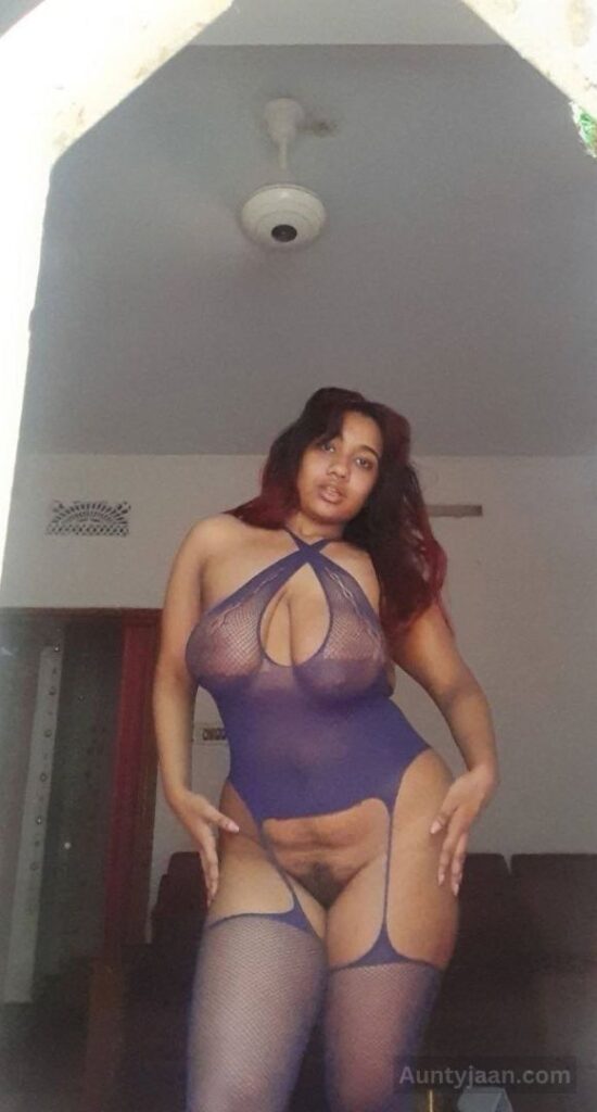 girl naked pictures