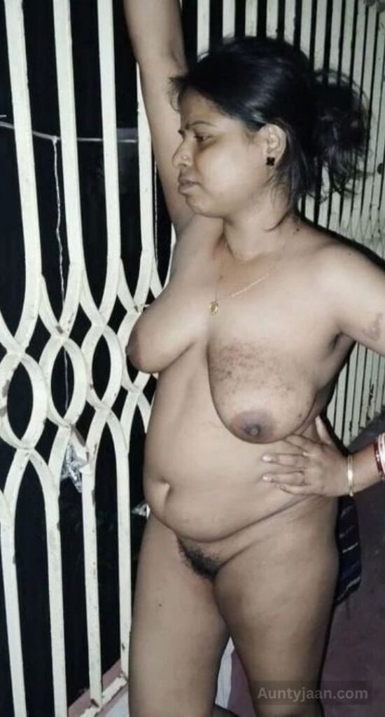 bengali boudi xxx nude