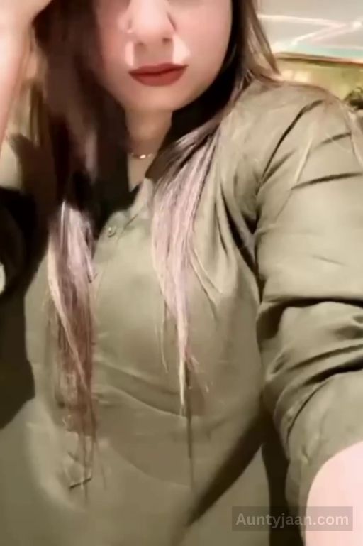 desi aunty nude pics