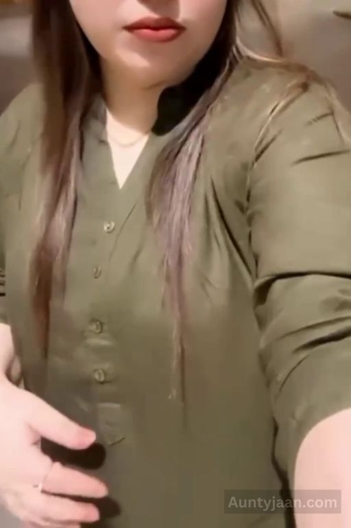 desi aunty nude pics