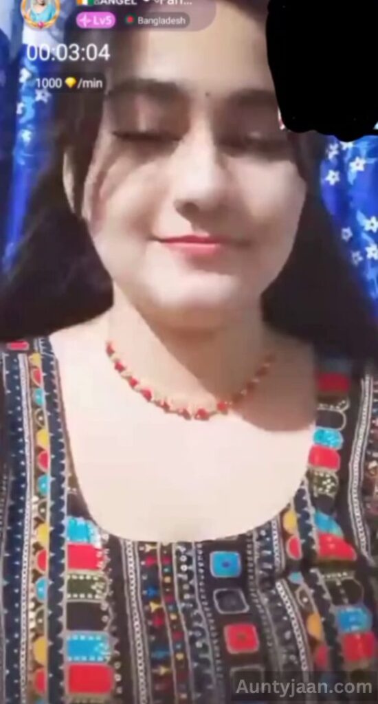 fariha desi girl boobs nude show