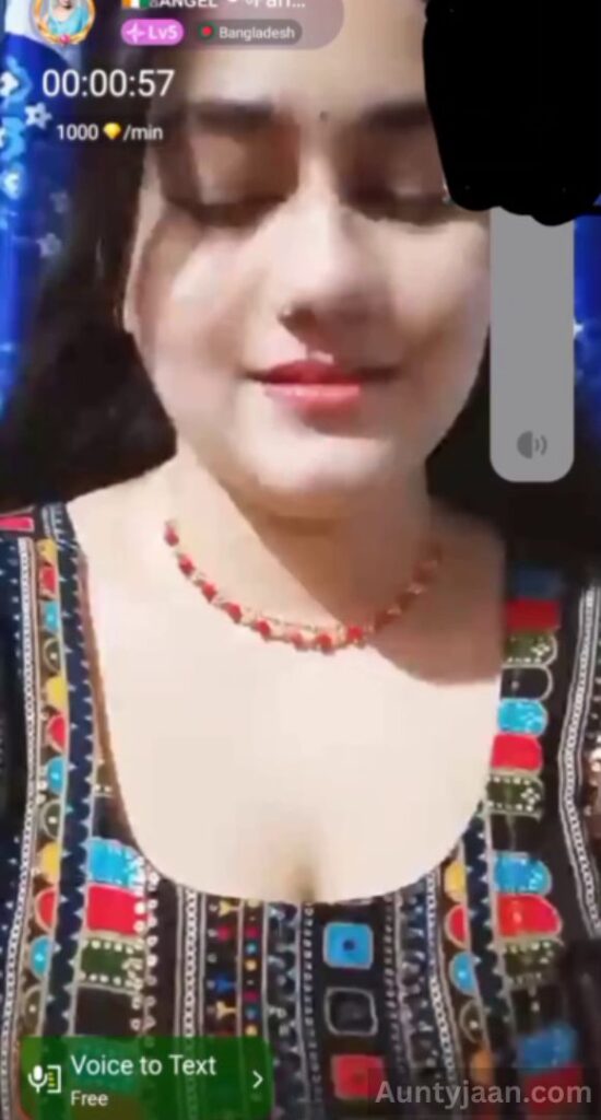 fariha desi girl boobs nude show
