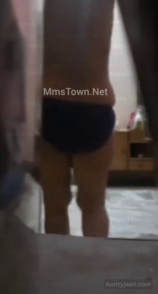 mom change clothes xxx