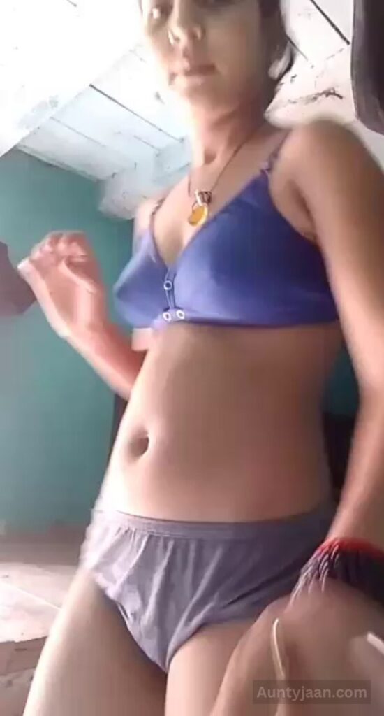 indian village girl nude