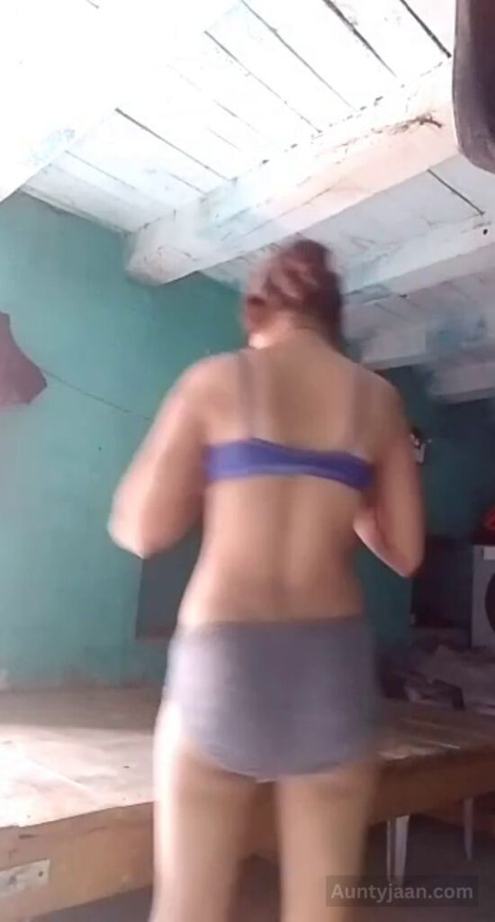 indian village girl nude