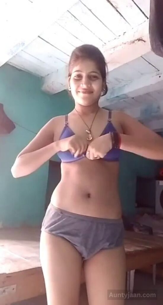 indian village girl nude