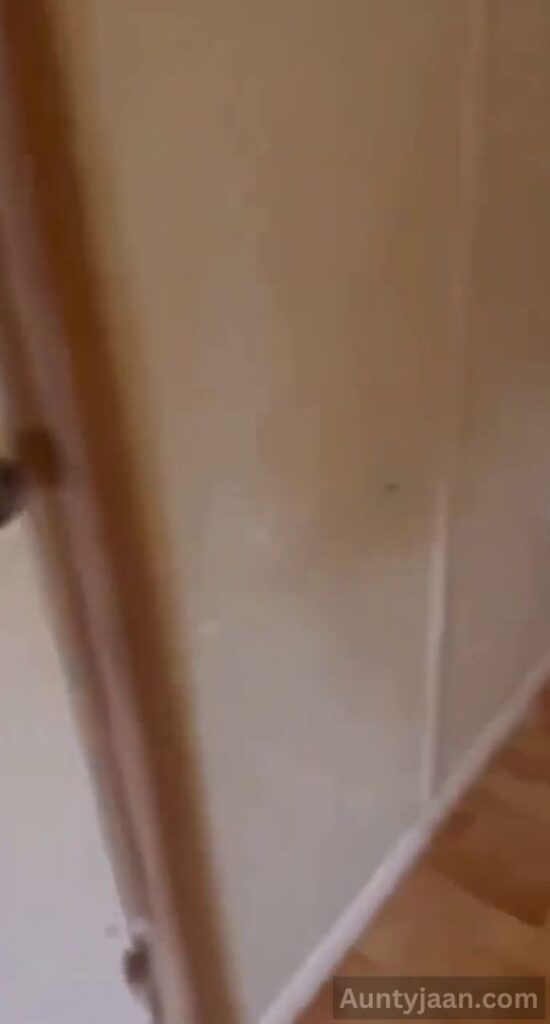 mom sex with neighbour