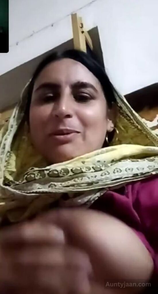 pakistani aunty boobs xxx