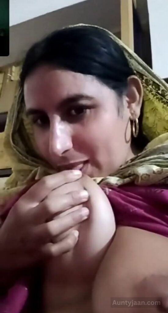 pakistani aunty boobs xxx